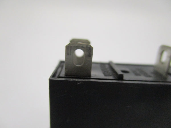 OMRON G3R-0A202SZN 100-240VAC 2A UNMP