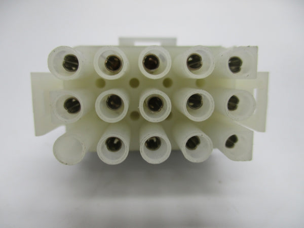 PLUG 227568 200-240V NSNP