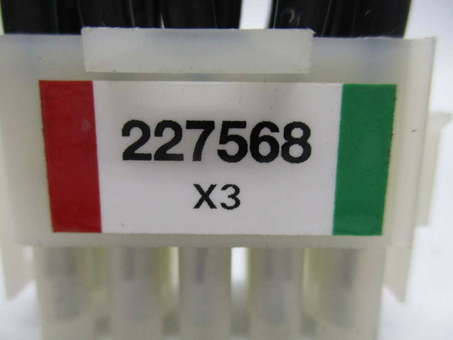 PLUG 227568 200-240V NSNP