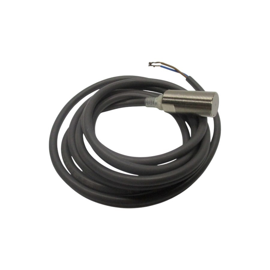 OMRON E2E-X5Y1 24-240VAC UNMP