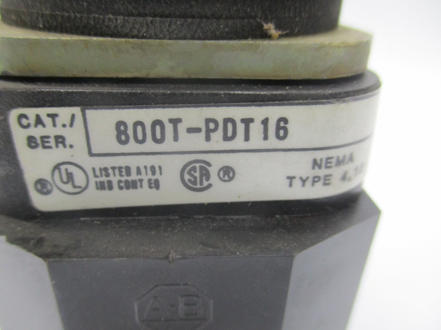 ALLEN BRADLEY 800T-PDT16G SER. T 120V NSNP