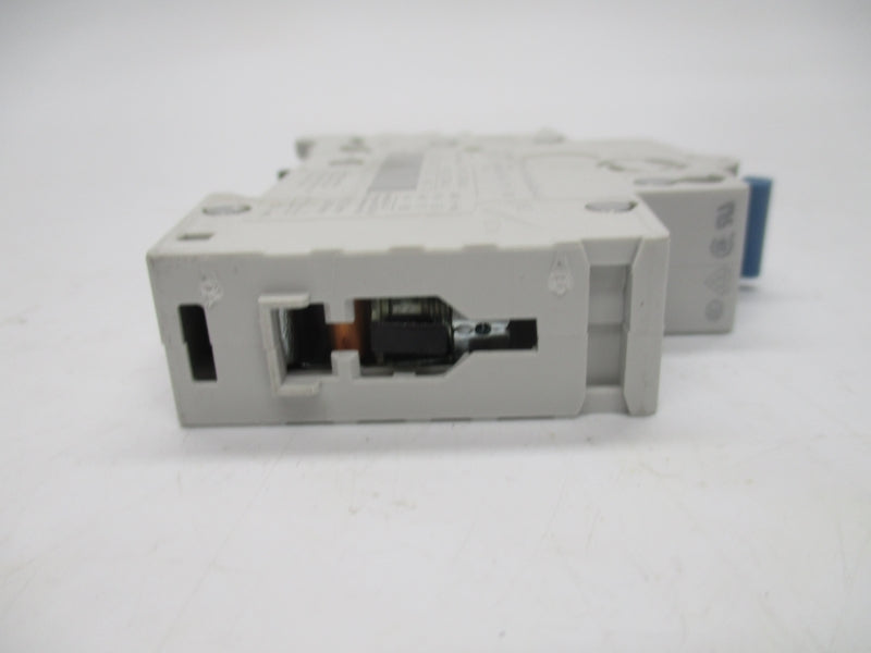 ALLEN BRADLEY 1492-SPM1C050 SER.D 277VAC 5A (WH) NSMP