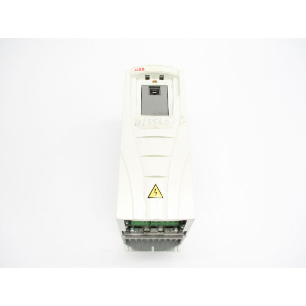 ABB ACS550-U1-012A-2 240VAC 11.8A UNMP