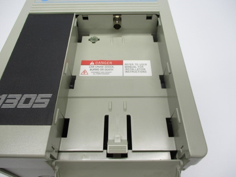 ALLEN BRADLEY 1305-BA06A SER. C F/W 7.02 380-460V 5.8A NSMP
