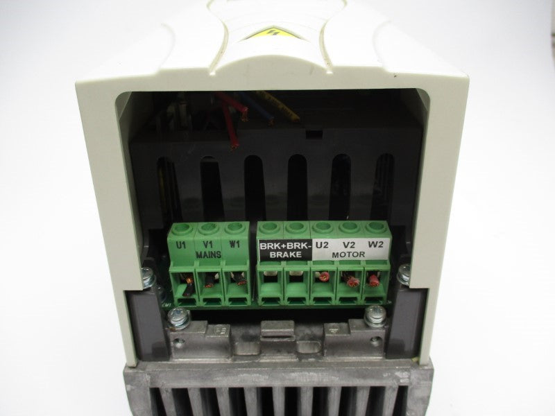 ABB ACS550-U1-04A1-4 F/W 3.12B 380-480VAC 4.1A (NO TERMINAL) UNMP