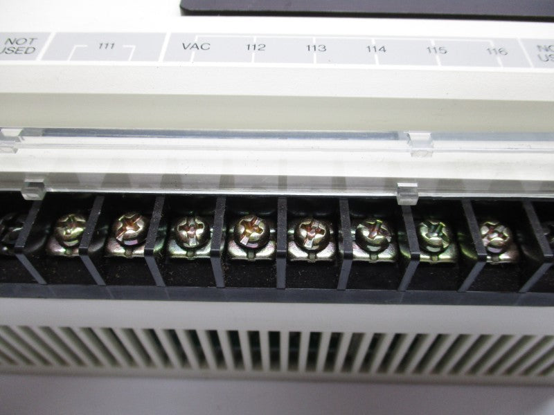 ALLEN BRADLEY 1745-LP151 SER. C F/W 6 120/240VAC 2.5A (NO COVER) UNMP