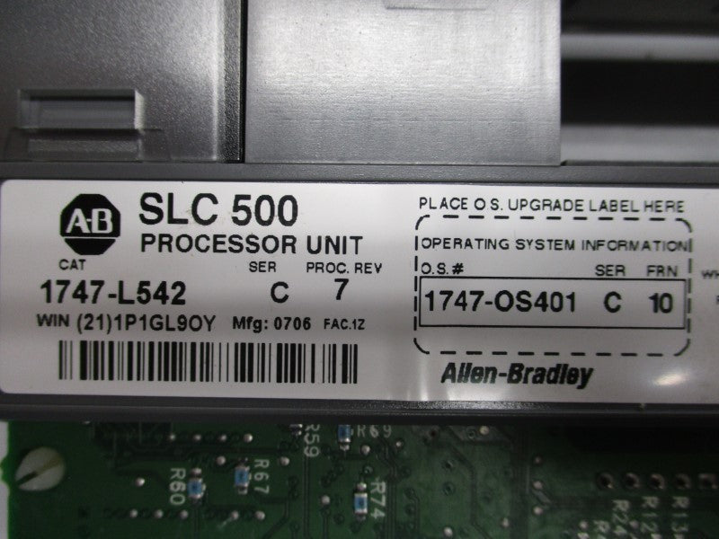 ALLEN BRADLEY 1747-L542 SER.C F/W 10 REV. 7 24VDC 1A (NO KEY) UNMP