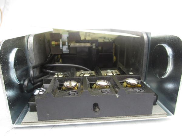 INVENSYS TC-282 277V UNMP