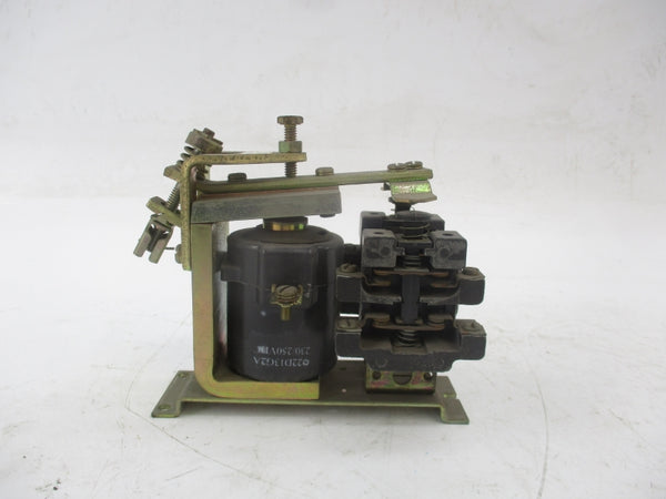 GENERAL ELECTRIC IC2820-A100BR202K 230/250VDC 10A NSNP