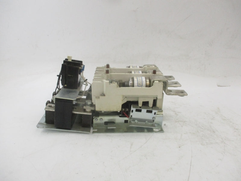 WESTINGHOUSE V200M6CJC 110/120V 540A UNMP