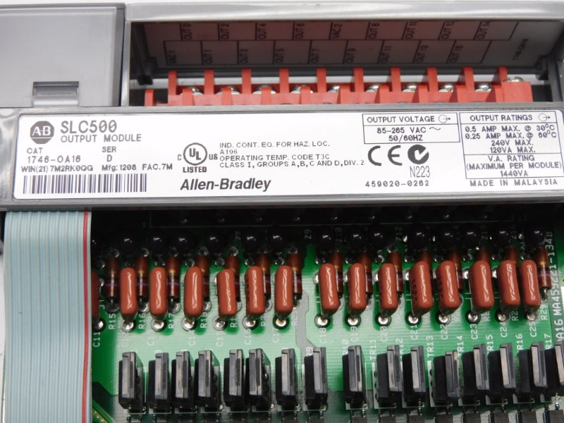 ALLEN BRADLEY 1746-OA16 SER. D 85-265VAC 0.5A NSMP