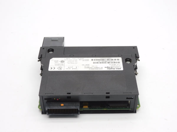 ALLEN BRADLEY 1756-M02AE SER. A F/W 3.10  24VDC 0.7A NSNP