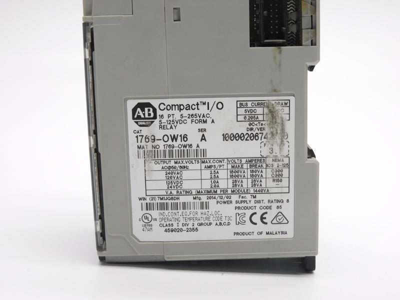 ALLEN BRADLEY 1769-OW16 SER. A 240VAC 2.5A UNMP