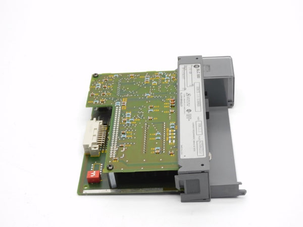 ALLEN BRADLEY 1747-SN SER. A F/W 1.1 5VDC (NO DOOR/TERMINAL) UNMP