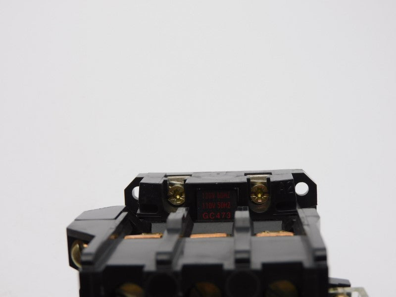 ALLEN BRADLEY 100-A38ND3 SER. C 110/120V 38A (BR/YL) NSMP