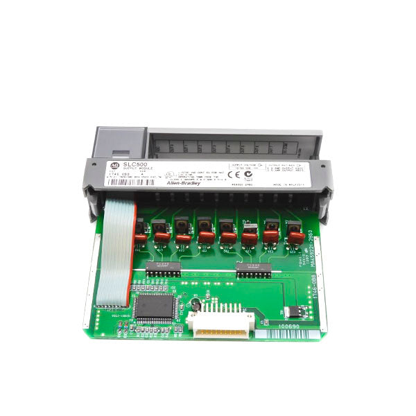 ALLEN BRADLEY 1746-OB8 SER. A 10-50VDC 1.0A (AS PICTURED) NSNP