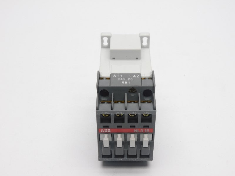 ABB 1SBH143001R8131 NL31E-81 24VDC 16A NSMP