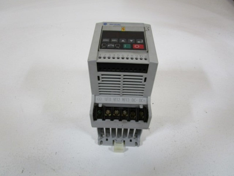 ALLEN BRADLEY 160S-AA03NPS1P1 SER. C F/W 7.04  UNMP