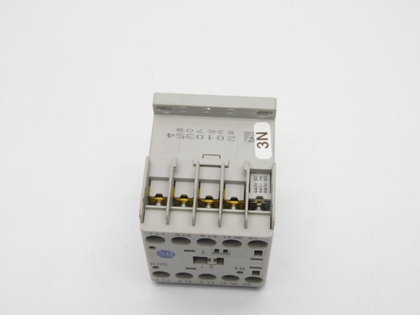 ALLEN BRADLEY 100-K05B10 SER. A 440/480V 20A (WH) NSMP