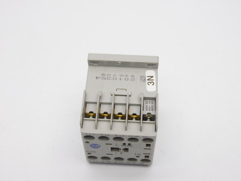 ALLEN BRADLEY 100-K05B10 SER. A 440/480V 20A (WH) NSMP