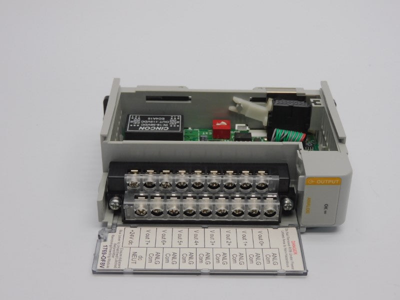 ALLEN BRADLEY 1769-OF8V SER. A F/W 1.3 24VDC NSNP