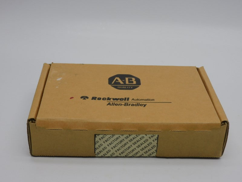 ALLEN BRADLEY 1746-IA8 SER. A 85-132VAC DATE: 2011 NSFS