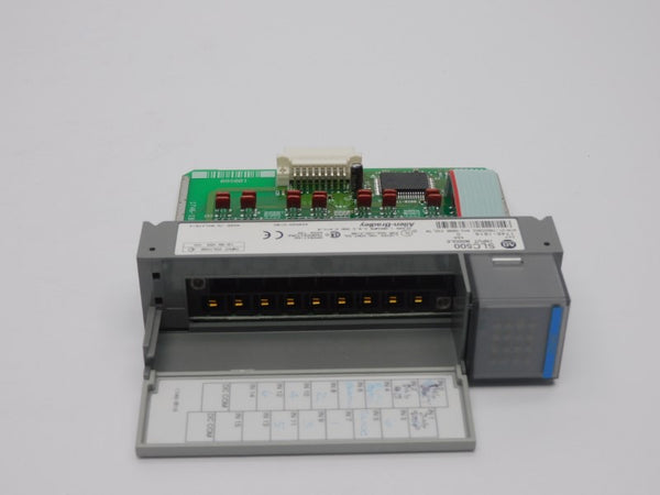 ALLEN BRADLEY 1746-IB16 SER. C 10-30VDC (NO TERMINAL) NSMP