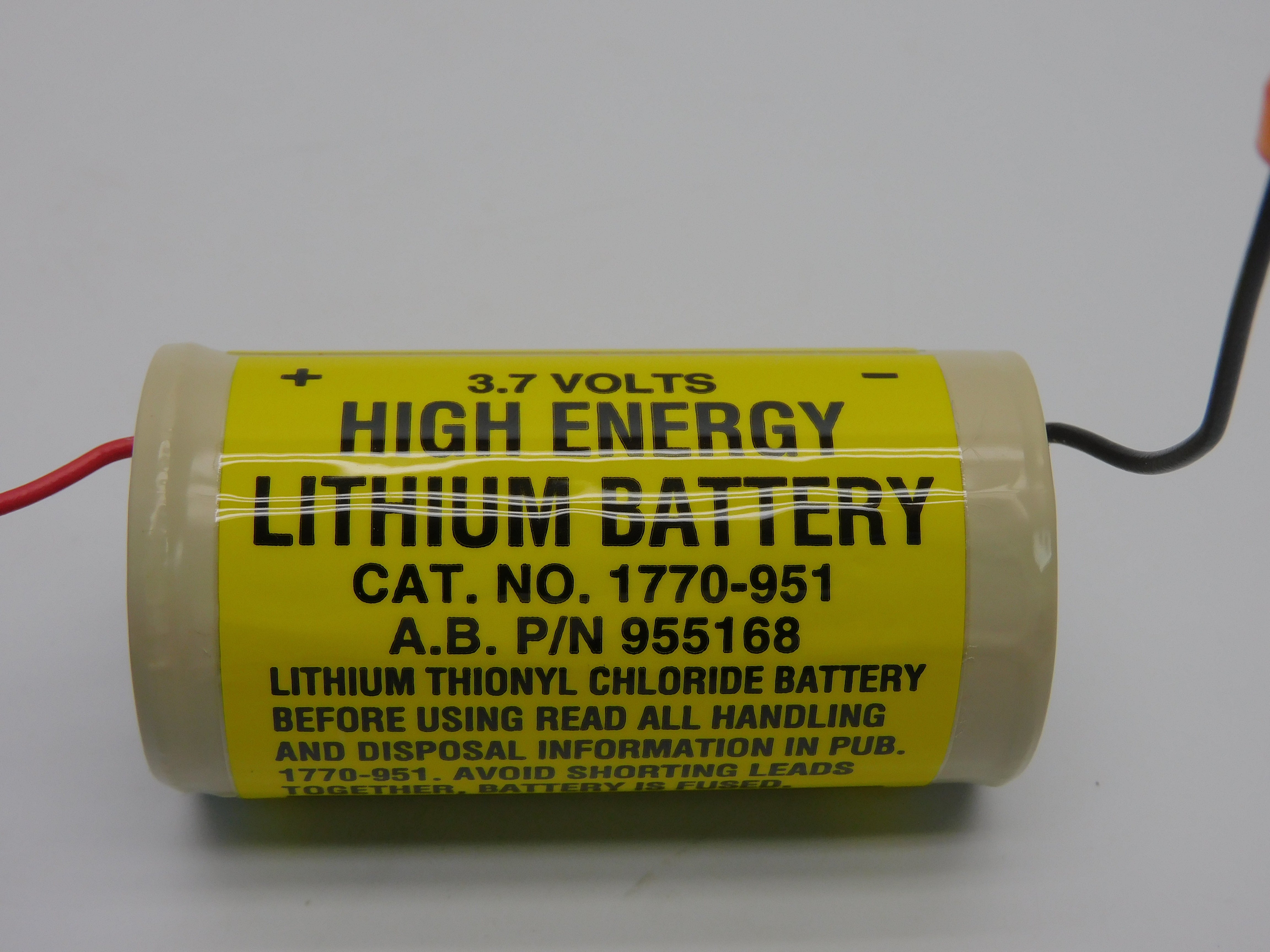 ALLEN BRADLEY 1770-951 REV. G01 3.7V NSMP