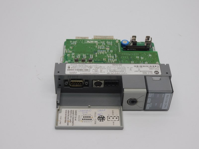 ALLEN BRADLEY 1747-L542 SER. C F/W 10 REV. A 24VDC 1A (NO TERMINAL/KEY) UNMP