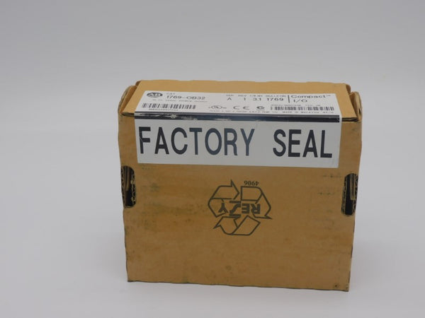 ALLEN BRADLEY 1769-OB32 SER. A F/W 3.1 REV. 1 24VDC DATE: 2011 NSFS