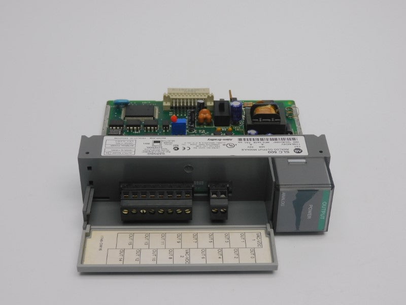 ALLEN BRADLEY 1746-NO4V SER. A REV. A 24VDC NSMP