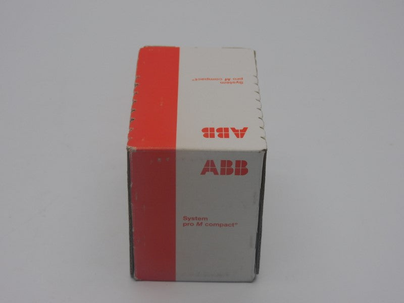 ABB 2CDS253001R0105 S203-B10 10A NSFS