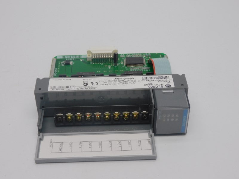 ALLEN BRADLEY 1746-OV8 SER. A 10-50VDC 1.0A NSMP