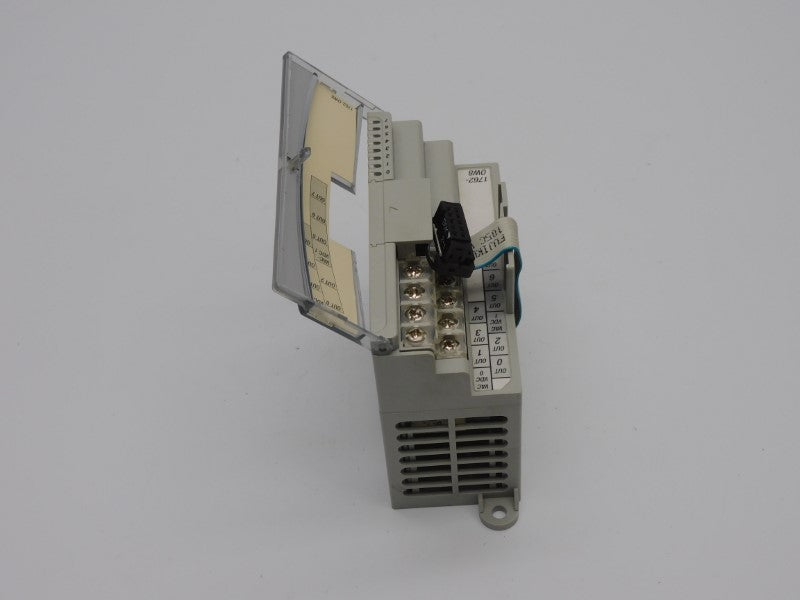 ALLEN BRADLEY 1762-OW8 SER. A REV. A 240VAC 0.09A UNMP