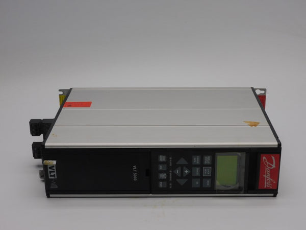 DANFOSS VLT5002PT5B20STR3DLF00A00C0 175Z0040 380-500V 2.8A UNMP
