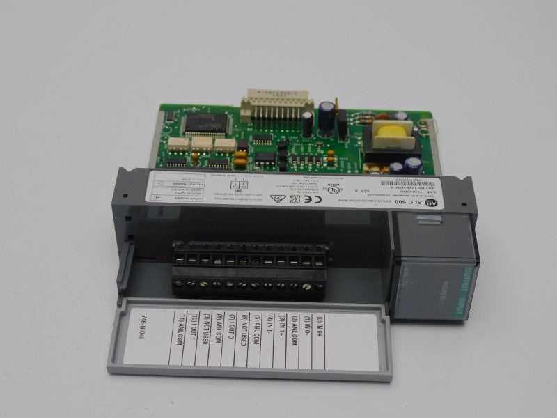 ALLEN BRADLEY 1746-NIO4I SER. A 10VDC NSMP