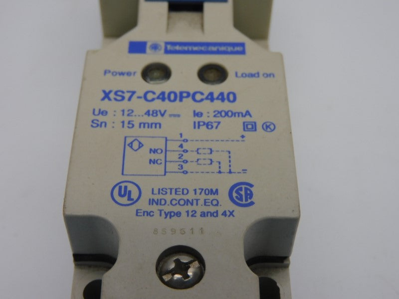 TELEMECANIQUE XS7-C40PC440 12-48V NSNP