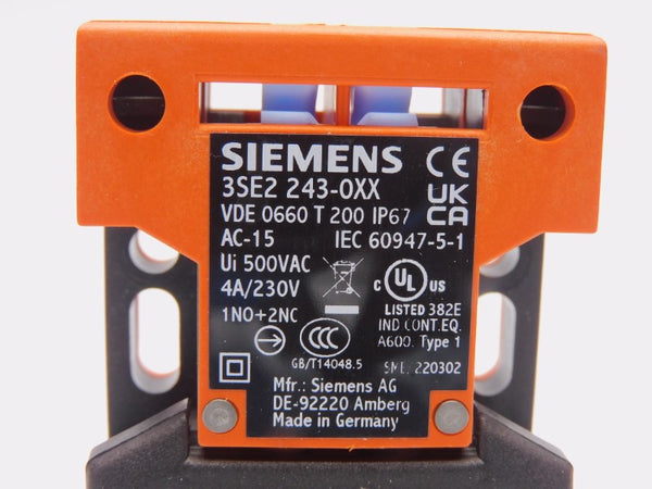 SIEMENS 3SE2243-0XX 500VAC 4A (NO KEY) NSMP
