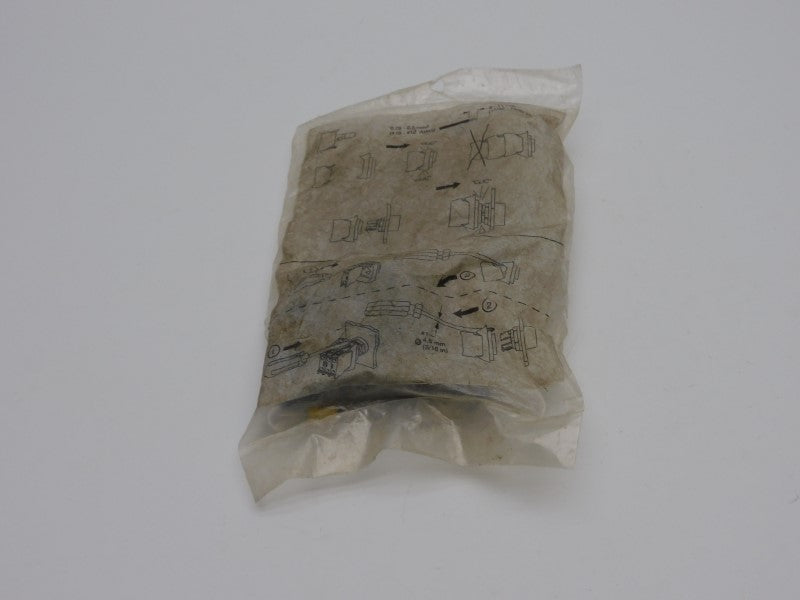 ALLEN BRADLEY 800E-3TL5 SER. A 110/120V NSMP