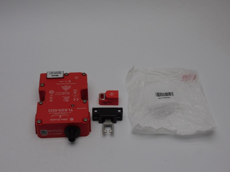 ALLEN BRADLEY 440G-TZS21UPRH SER. E F/W C 24VDC (BR/WH) NSMP