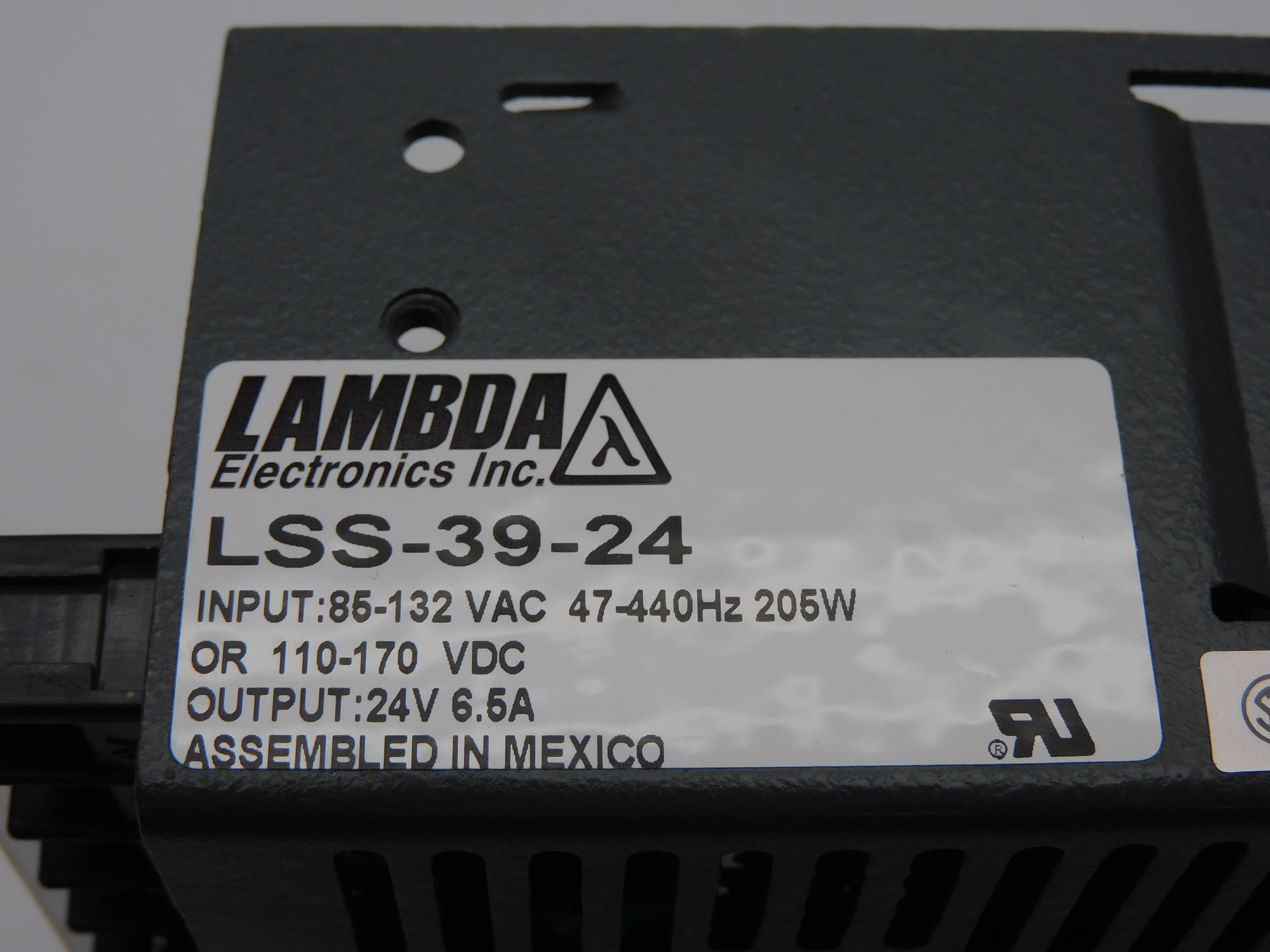 LAMBDA ELECTRONICS LSS-39-24 85-132VAC 6.5A NSNP