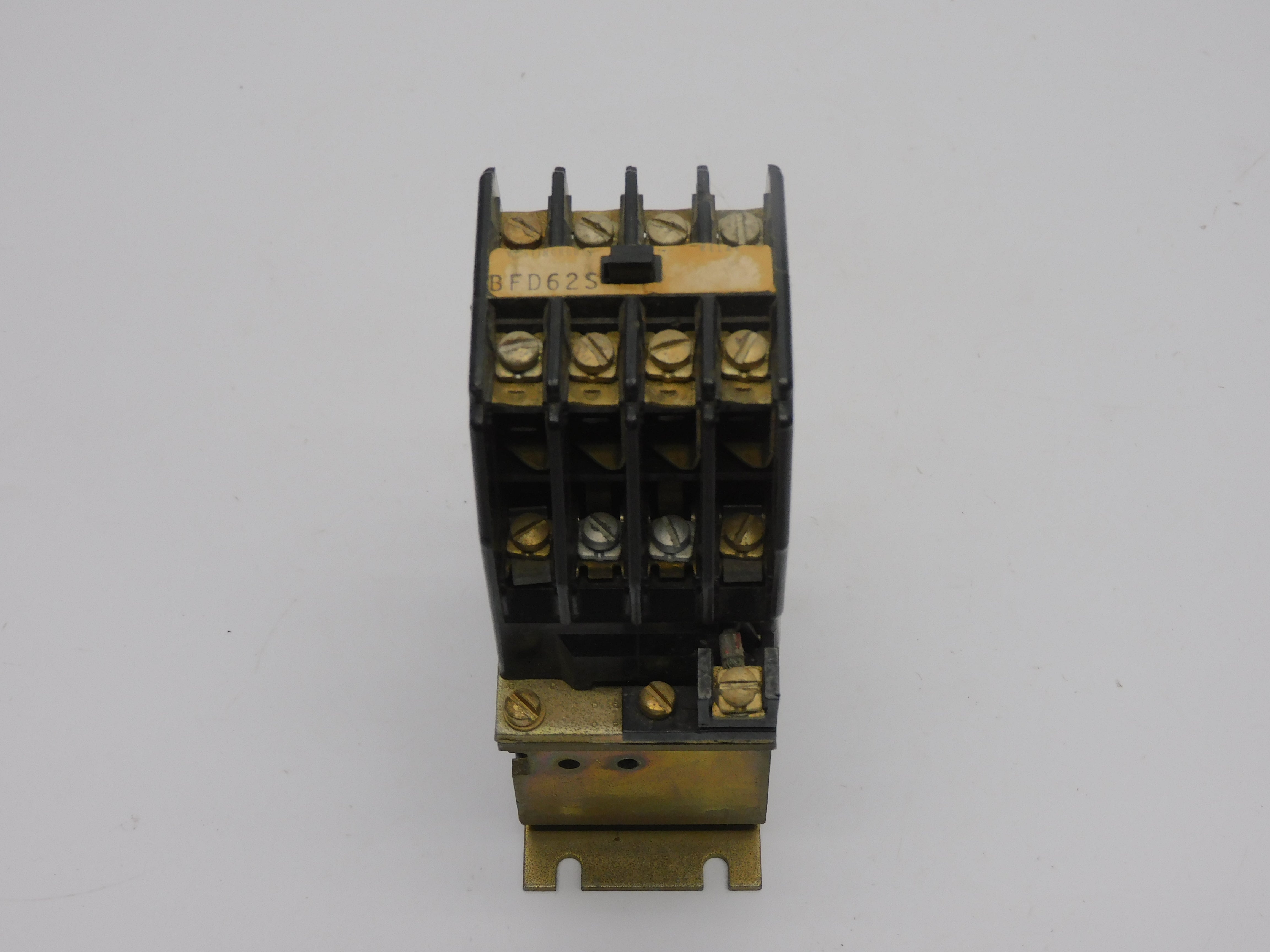 WESTINGHOUSE BFD62S 300VAC 10A UNMP