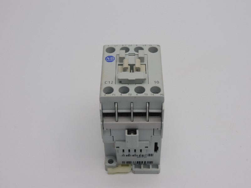 ALLEN BRADLEY 100-C12*10 SER. A 110/120V 32A UNMP