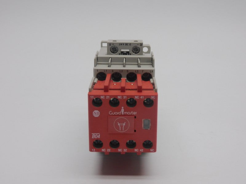 ALLEN BRADLEY 100S-C12EJ431C SER. A 24VDC 32A NSNP