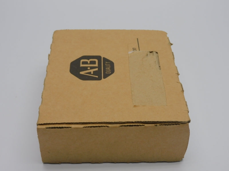 ALLEN BRADLEY 1769-IA16 SER. A F/W 3.1 VER. 04 120VAC DATE: 2014 NSFS