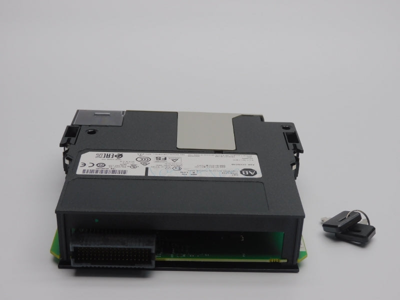 ALLEN BRADLEY 1756-L73S SER. B F/W 1.010 5.1VDC NSNP