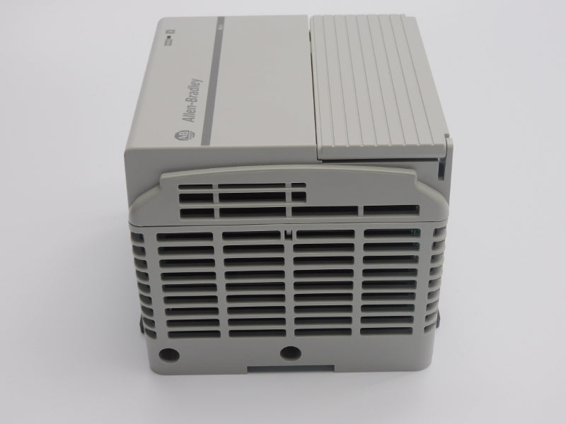 ALLEN BRADLEY 1768-PA3 SER. A VER. 04 120/240VAC 3.5A NSNP