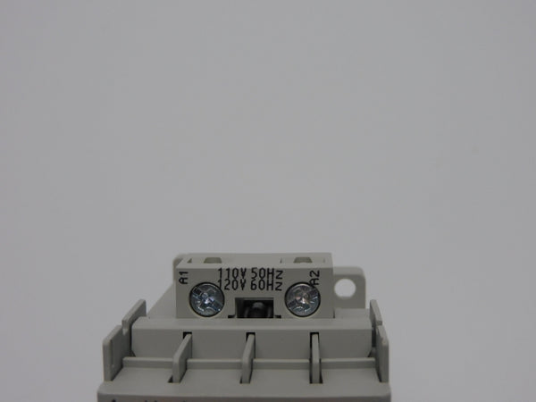 ALLEN BRADLEY 100S-C12D14BC SER. A 110/120V 32A (AS PICTURED) NSNP