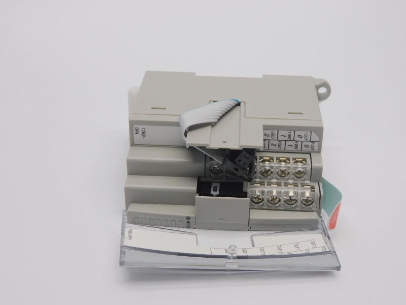 ALLEN BRADLEY 1762-OF4 SER. A F/W 1.1 REV. D 24VDC 0.165A NSNP