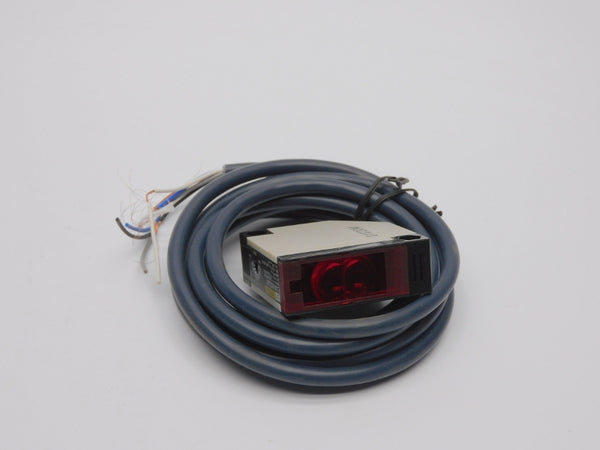 OMRON E3JK-DS30M1 12-240VDC 2M NSMP